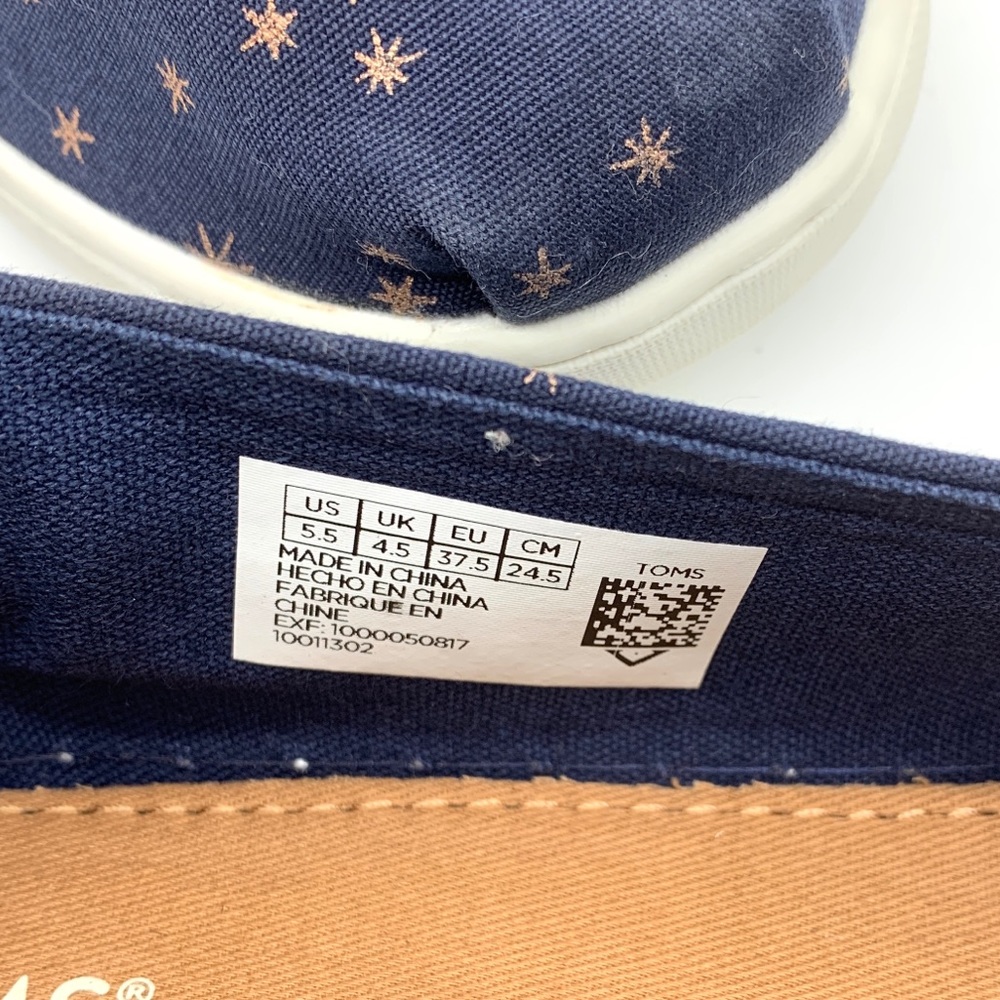 Toms Slip Ons -Size 5.5 - Picture 8 of 9